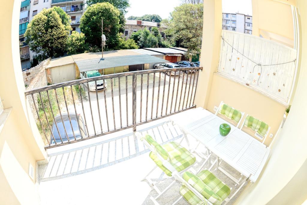 Apartman Harmony Daire Pula Dış mekan fotoğraf